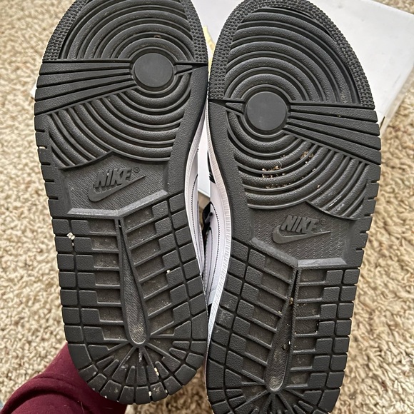 Women’s Air Jordan 1 Mid SE Multi-Color - Picture 10 of 11